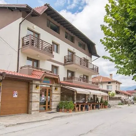 Mineral 56 Penzion Banja